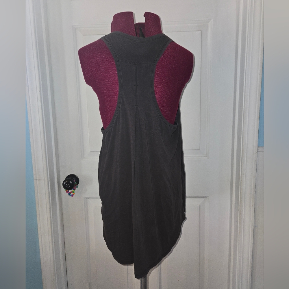 Lululemon Athletica Black Athletic Workout Tank - Picture 3 of 6